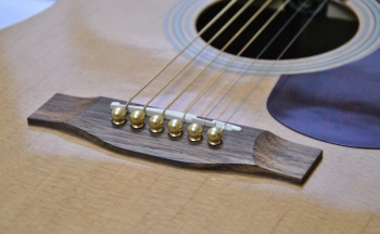 LS-01 Комплект фиксаторов струн для гитары, сталь, Мозеръ